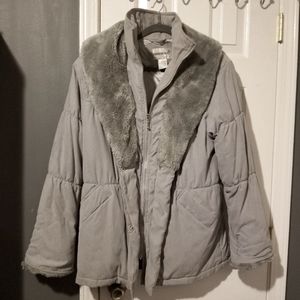 COPY - Gray puffer jacket with faux fur collar